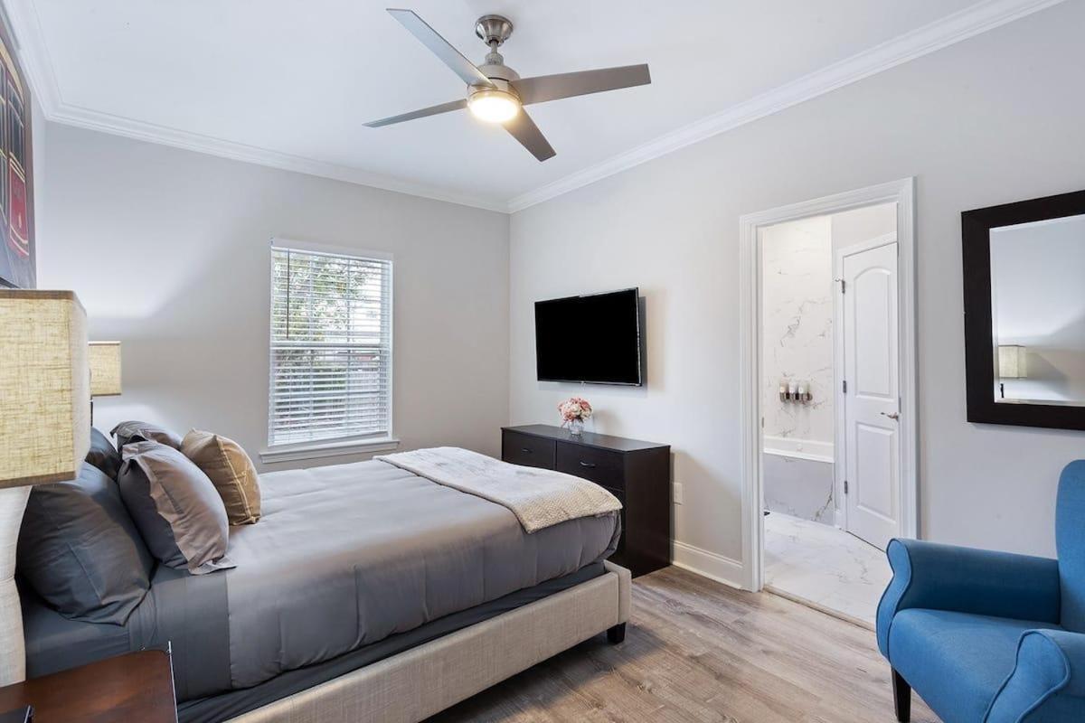 Vcay - Modern 5 Bedroom Near French Quarter! * New Orleans